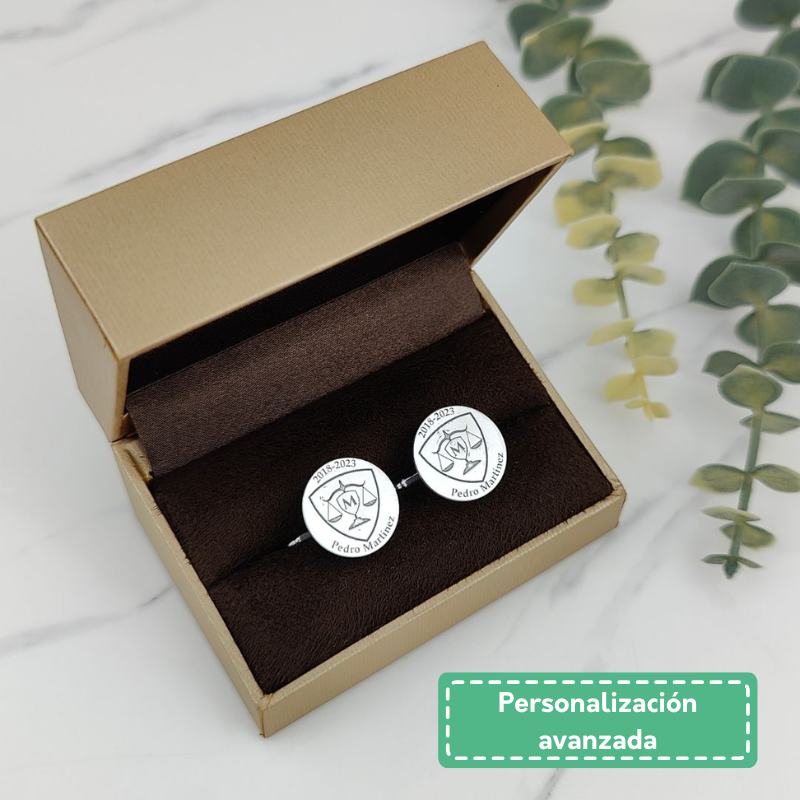 
                  
                    Cargar imagen en el visor de la galería, Gemelos Personalizados Plata Nombres y Fecha (Personalizable)
                  
                